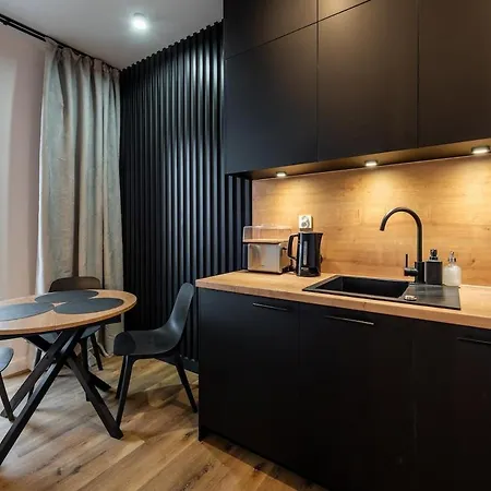 House Zbign 科沃布热格